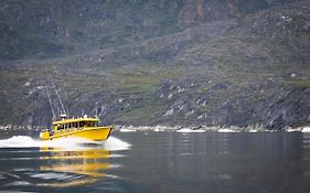 Hhe Express Nuuk 3*